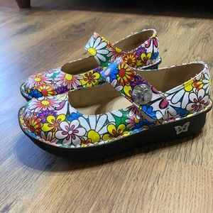 Alegria Paloma Pro Flower Power Size 38